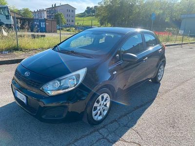 Usata Kia Rio 2013 Nero Berlina
