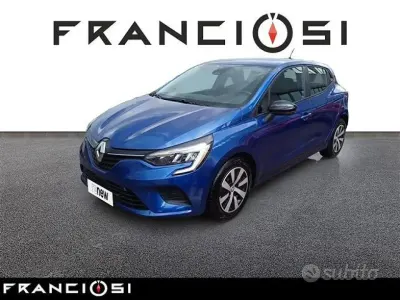 Usata Renault Clio V Equilibre 67 CV (49 kW) 2023 Blu