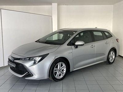 Usata Toyota Corolla Hybrid Active 122 CV (89 kW) 2020 Grigio Station wagon