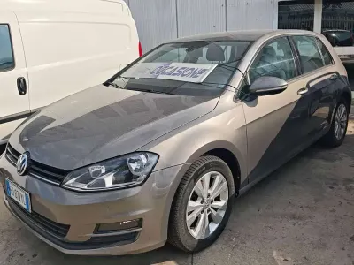 Usata VW Golf Sportsvan Business 110 CV (80 kW) 2016 Marrone Monovolume