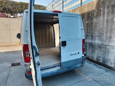 Occasion Fiat Ducato 84 ch (61 kW) 2002 Blanc Van
