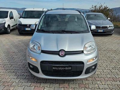 Usata Fiat Panda Lounge 69 CV (50 kW) 2017 Grigio Berlina