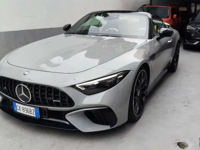 Usata Mercedes SL63 AMG Premium Plus 585 CV (430 kW) 2024 Grigio Cabrio