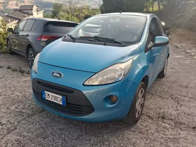 Usata Ford Ka 69 CV (50 kW) 2012 Blu Utilitaria