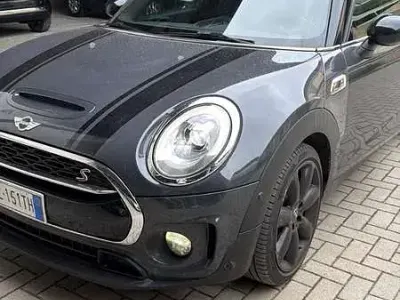 Usata Mini Cooper SD Clubman Business 190 CV (139 kW) 2018 Grigio Station wagon