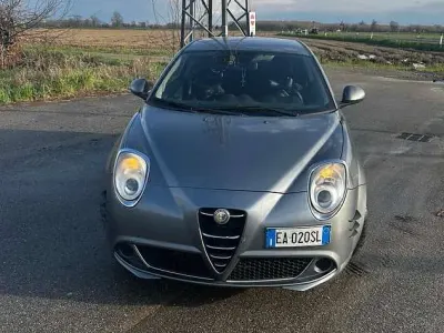 Usata Alfa Romeo MiTo Progression 105 CV (77 kW) 2010 Utilitaria