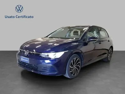 Usata VW Golf VII Life 150 CV (110 kW) 2020 Atlantic blue metallizzato Berlina