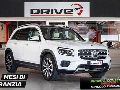Usata Mercedes GLB200 150 CV (110 kW) 2021 Bianco SUV