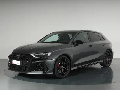 Nuova Audi RS3 Sportback Comfort 400 CV (294 kW) 2026 Grigio daytona perla Utilitaria