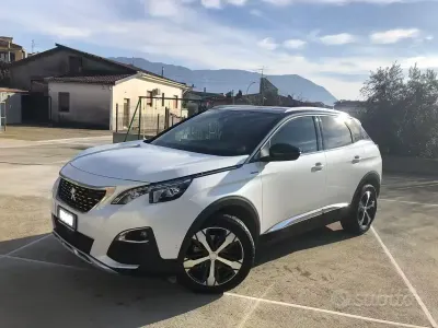 Usata Peugeot 3008 GT-line 131 CV (96 kW) 2019 Bianco SUV