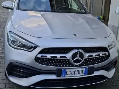 Usata Mercedes GLA180 Premium 116 CV (85 kW) 2020 SUV