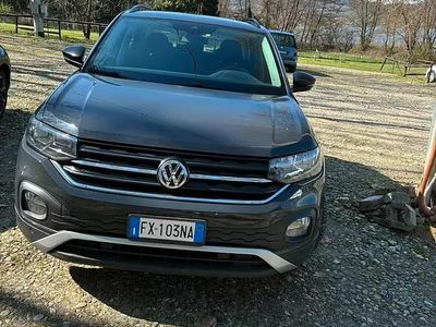 Usata VW T-Cross 110 CV (80 kW) 2019 Grigio SUV