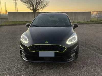 Usata Ford Fiesta ST-Line 86 CV (63 kW) 2019 Nero Utilitaria