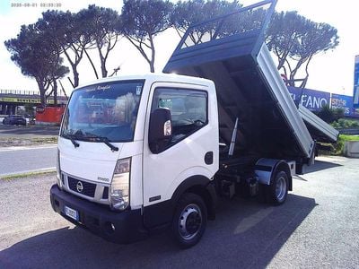 Usata Nissan Cabstar 131 CV (96 kW) 2016 Bianco Pick-up