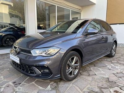 Usata VW Polo R-line 95 CV (69 kW) 2022 Grigio Berlina