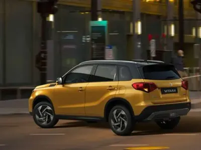 Nuova Suzuki Vitara 109 CV (80 kW) 2026 Argento SUV