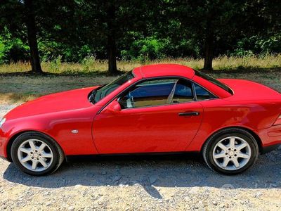 Usata Mercedes SLK230 193 CV (141 kW) 1999 Rosso Cabrio