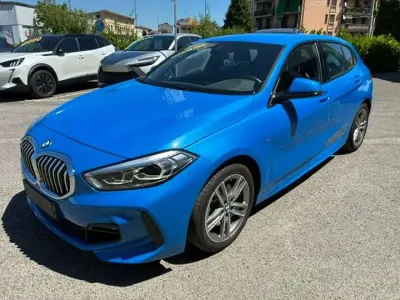 Usata BMW 118 M Sport 136 CV (100 kW) 2022 Blu/azzurro Berlina