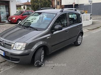 Usata Fiat Panda Dynamic 69 CV (50 kW) 2011 Grigio scuro Utilitaria