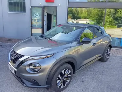 Usata Nissan Juke Acenta 114 CV (83 kW) 2025 Dark metal greey SUV