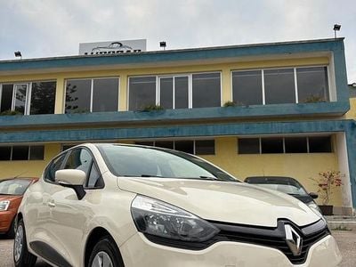 Usata Renault Clio IV Intens 75 CV (55 kW) 2017 Beige Berlina