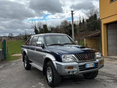 Usata Mitsubishi L200 115 CV (84 kW) 2004 Blu Pick-up