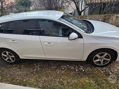 Usata Volvo V60 115 CV (84 kW) 2015 Station wagon
