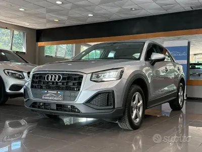 Usata Audi Q2 Business 116 CV (85 kW) 2022 Grigio SUV