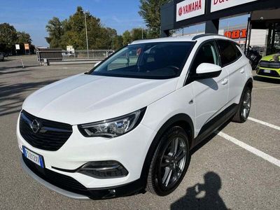 usata Opel Grandland X 1.5 diesel **Tel 333 2810171**