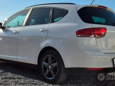 Usata Seat Altea XL I-Tech 105 CV (77 kW) 2014 Bianco Monovolume