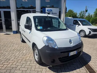 Usata Renault Kangoo 90 CV (66 kW) 2011 Bianco Monovolume
