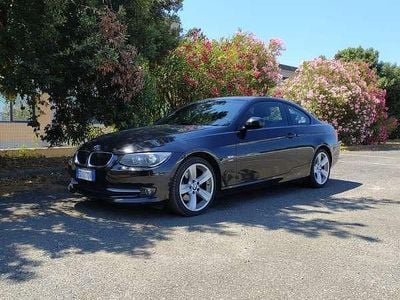 Usata BMW 320 184 CV (135 kW) 2011 Nero Coupé