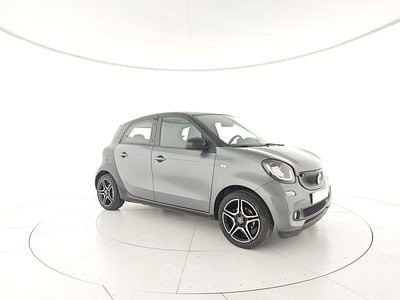 Usata Smart ForFour Prime 90 CV (66 kW) 2018 Gray Utilitaria