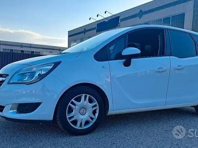 Occasion Opel Meriva Cosmo 120 ch (88 kW) 2015 Blanc Monospace