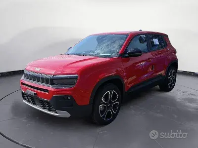 Nuova Jeep Avenger Summit 100 CV (73 kW) 2025 Rosso SUV