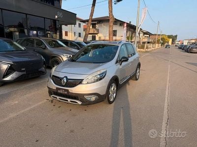 Usata Renault Scénic III 110 CV (80 kW) 2013 Grigio Monovolume