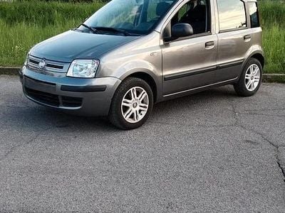 Usata Fiat Panda 69 CV (50 kW) 2011 Grigio Utilitaria