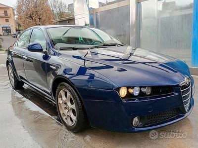 Usata Alfa Romeo 159 150 CV (110 kW) 2006 Blu Berlina