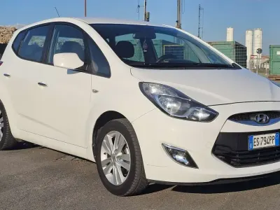 Usata Hyundai ix20 Comfort 87 CV (63 kW) 2015 Utilitaria
