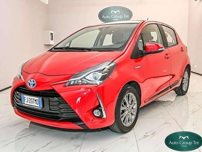 Usata Toyota Yaris Hybrid Cool 73 CV (53 kW) 2017 Other Berlina