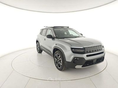 Nuova Jeep Avenger Summit 109 CV (80 kW) 2025 Grigio SUV