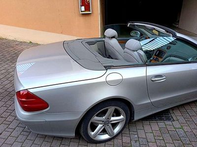 Usata Mercedes SL350 245 CV (180 kW) 2002 Cabrio