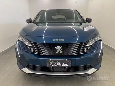 Usata Peugeot 3008 Allure 131 CV (96 kW) 2023 Blu celebs SUV