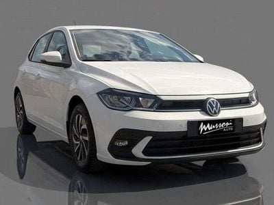 Usata VW Polo Life 95 CV (69 kW) 2023 Bianco past. Utilitaria