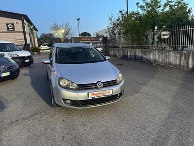 Usata VW Golf VI Comfortline 140 CV (102 kW) 2010 Argento Utilitaria
