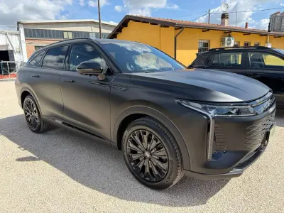 Nuova Omoda 9 537 CV (394 kW) 2026 Opaco matte black SUV