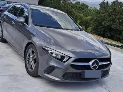 Usata Mercedes 180 Business 116 CV (85 kW) 2019 Berlina