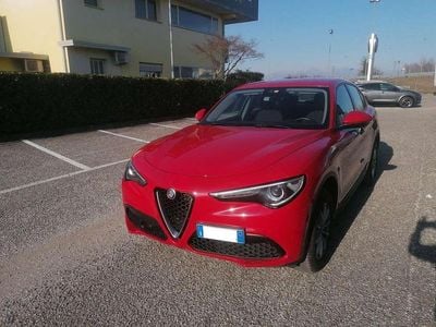 Usata Alfa Romeo Stelvio Business 190 CV (139 kW) 2019 Beige SUV
