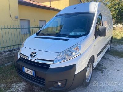Usata Toyota Proace 2015 Bianco Monovolume