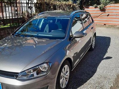 Usata VW Golf VII 110 CV (80 kW) 2016 Grigio Station wagon